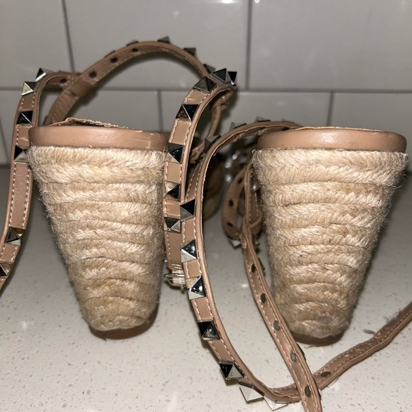 Steve Madden stud wedges size 9 - Picture 3 of 6